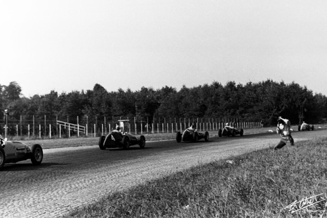 Start_1953_Italy_02_BC.jpg