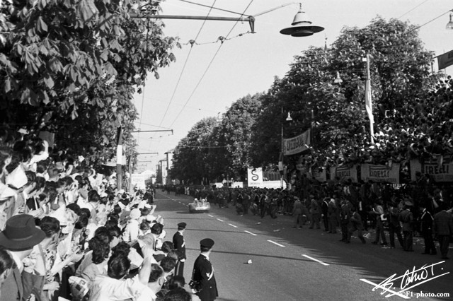 Moss-Jenks_1955_MilleMiglia_03_BC.jpg