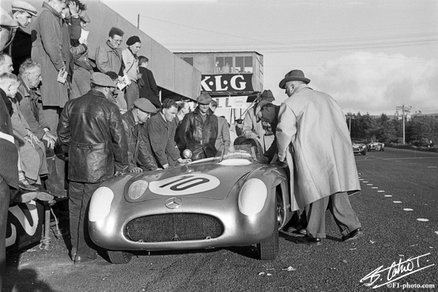 Fangio_1955_TouristTrophy_01_BC.jpg