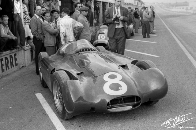 Maserati-250F_1956_France_01_BC.jpg