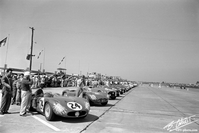 Start_1956_Sebring_01_BC.jpg