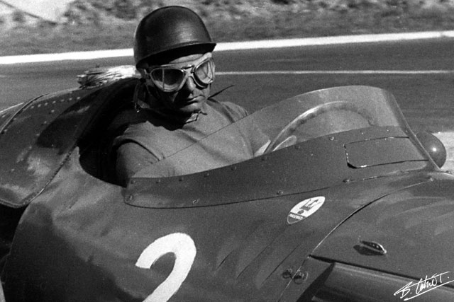 Fangio_1957_France_04_BC.jpg