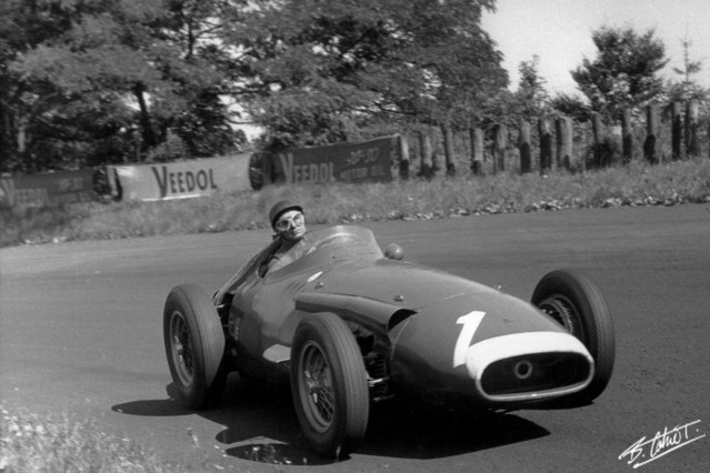 Fangio_1957_Germany_06_BC.jpg