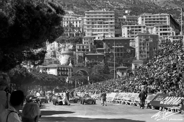 Start-Atmosphere_1957_Monaco_01_BC.jpg