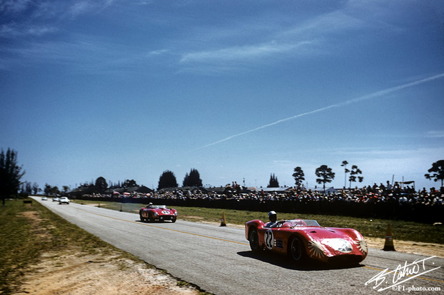 Bonnier-Scarlatti_1957_Sebring_01_BC.jpg