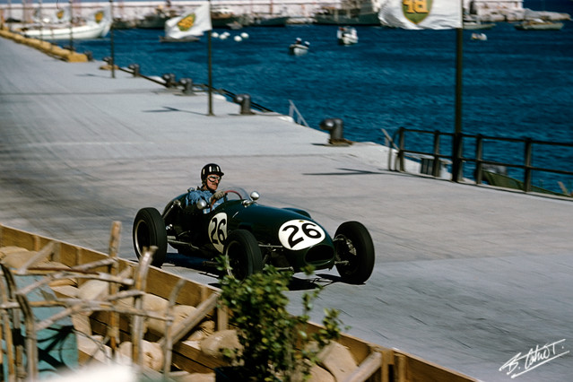 Hill-G_1958_Monaco_02_BC.jpg