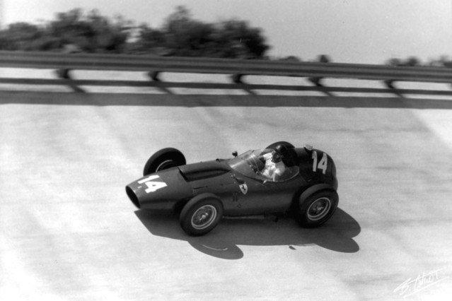 Hill-Phil_1958_Monza_02_BC.jpg