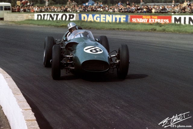 Salvadori_1960_England_01_BC.jpg