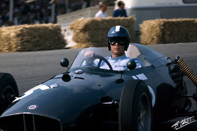 Gurney_1960_Holland_03_BC.jpg