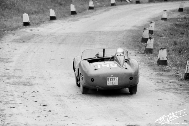 Mairesse-Scarfiotti_1960_Targa_01_BC.jpg