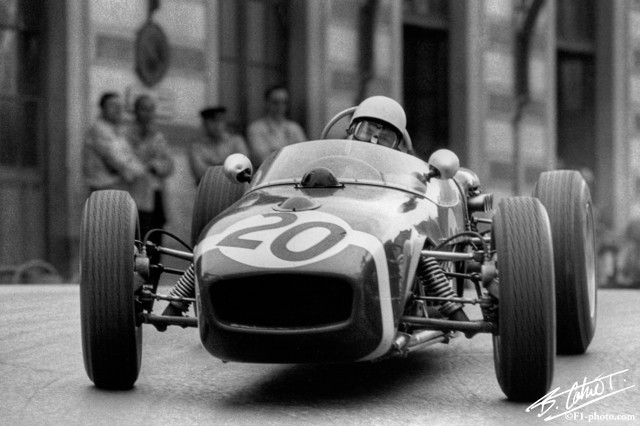 Moss_1961_Monaco_02_BC.jpg