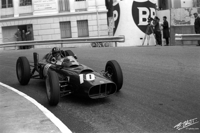 Hill-G_1962_Monaco_01_BC.jpg