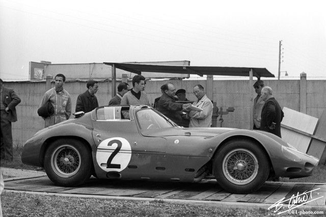 Casner-Simon_1963_LeMans_04_BC.jpg