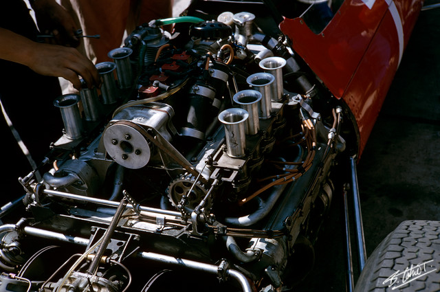 Engine-Ferrari_1964_Germany_01_BC.jpg