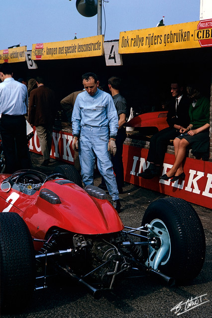 Surtees_1964_Holland_02_BC.jpg