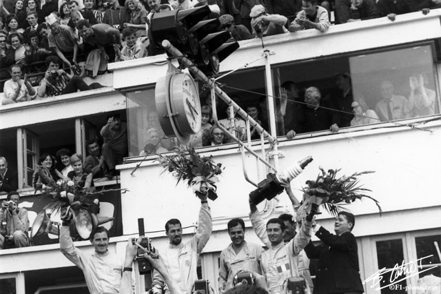 Podium_1964_LeMans_01_BC.jpg