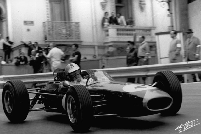 Hulme_1965_Monaco_01_BC.jpg