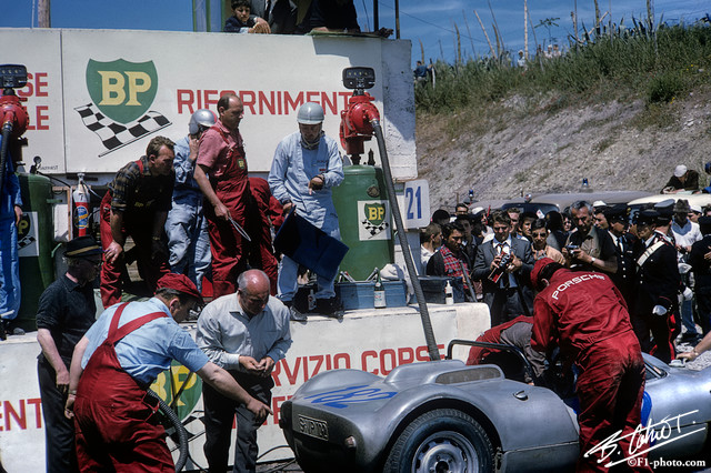 Davis-Mitter_1965_Targa_01_BC.jpg