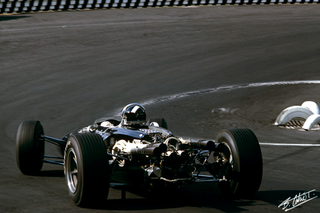 Bondurant_1966_Mexico_01_BC.jpg