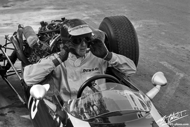 Rindt_1966_Monaco_04_BC.jpg