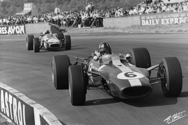 Hill-G-Brabham_1967_England_01_BC.jpg