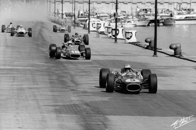 Hulme_1967_Monaco_01_BC.jpg