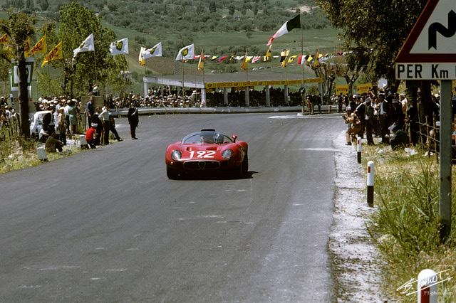 Galli-Giunti_1967_Targa_01_BC.jpg