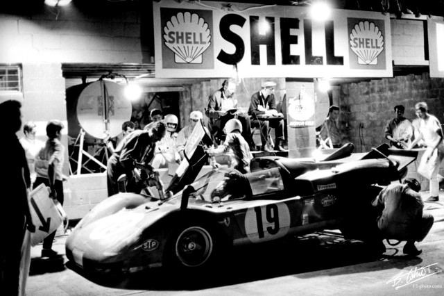 Andretti_1970_Sebring_01_BC.jpg