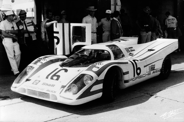 Elford_1970_Sebring_01_BC.jpg