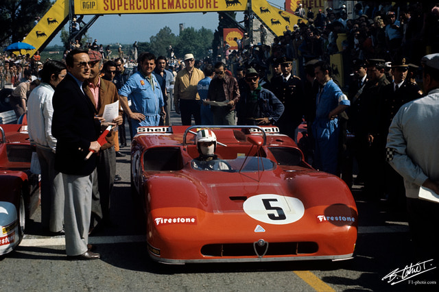 Vaccarella_1971_Targa_01_BC.jpg