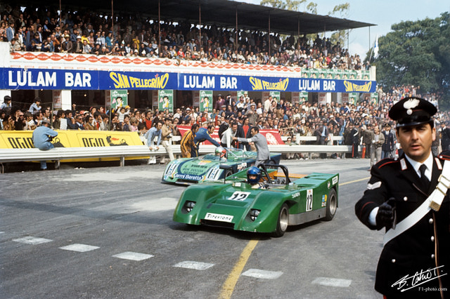 Atmosphere_1973_Targa_01_BC.jpg