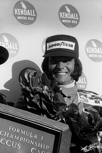 Fittipaldi_1974_USA_01_BC.jpg