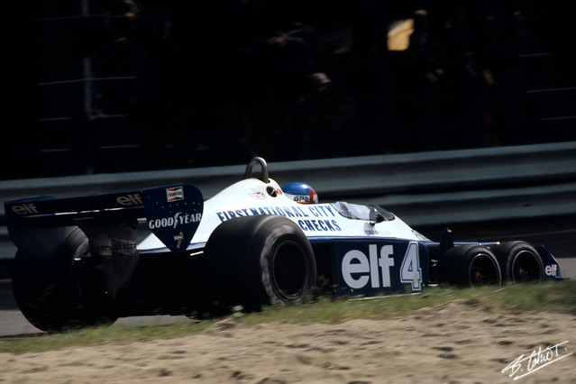 Depailler_1977_Italy_01_BC.jpg