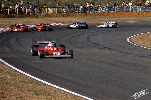 Reutemann_1977_Japan_01_BC.jpg