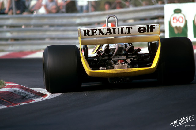 Jabouille_1979_Canada_02_BC.jpg