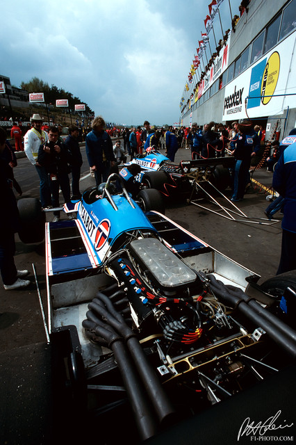 Laffite-Cheever_1982_Belgium_01_PHC.jpg