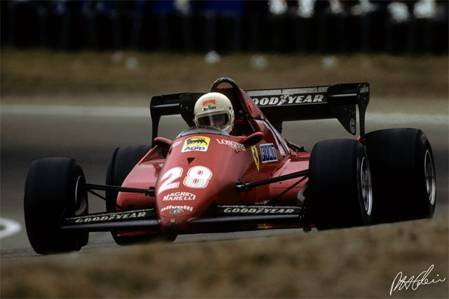 Arnoux_1983_Holland_01_PHC.jpg