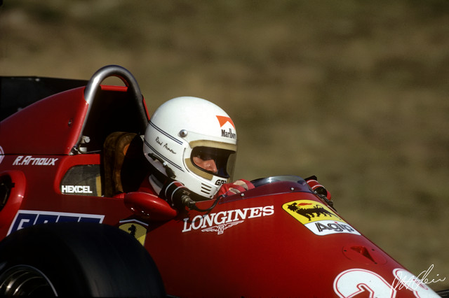 Arnoux_1983_Holland_02_PHC.jpg