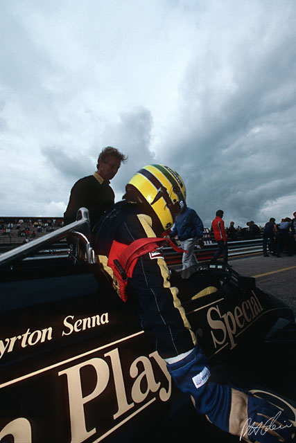 Senna_1985_Holland_01_PHC.jpg