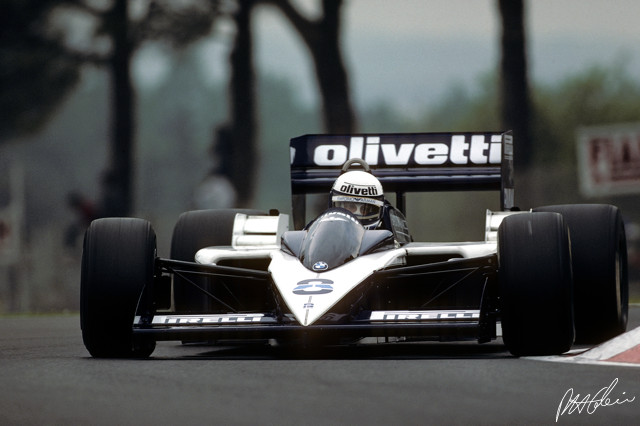 DeAngelis_1986_Imola_01_PHC.jpg