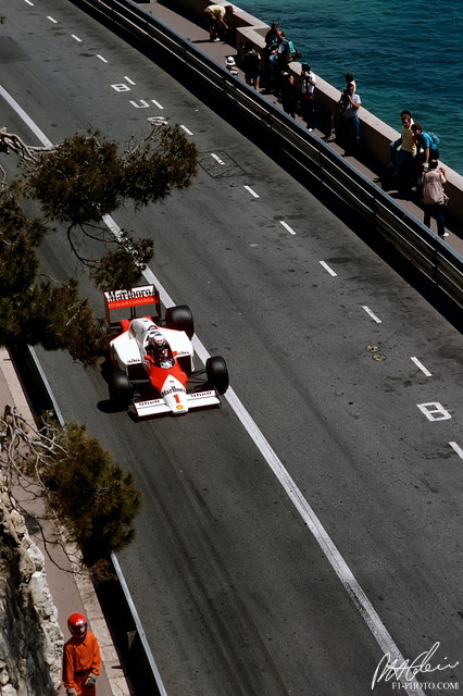 Prost_1986_Monaco_04_PHC.jpg