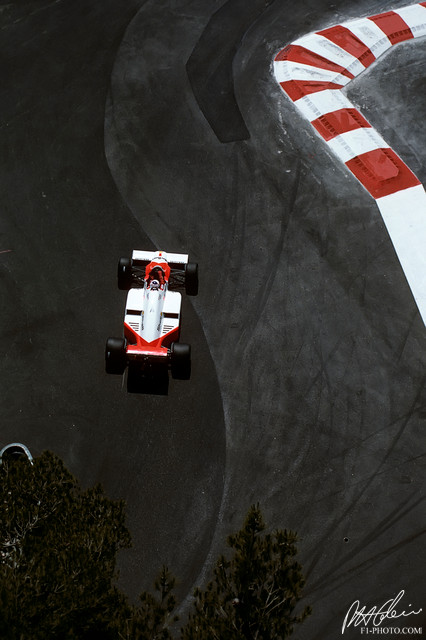 Prost_1986_Monaco_05_PHC.jpg