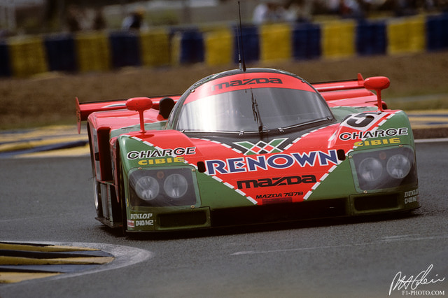 Mazda_1991_LeMans_02_PHC.jpg