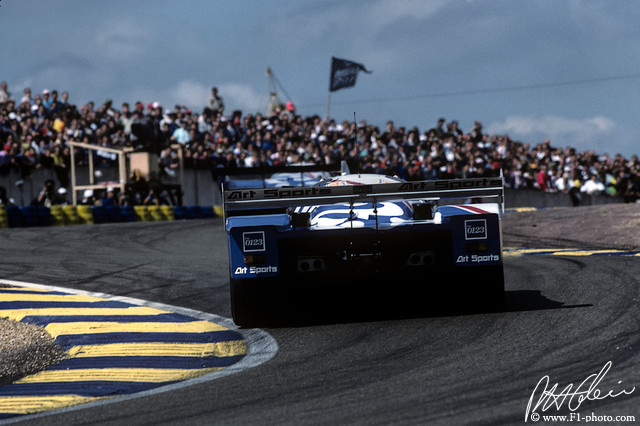 Ratzenberger_1991_LeMans_01_PHC.jpg