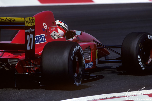 Alesi_1992_France_01_PHC.jpg