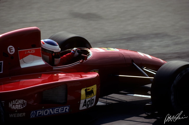 Alesi_1992_Germany_02_PHC.jpg