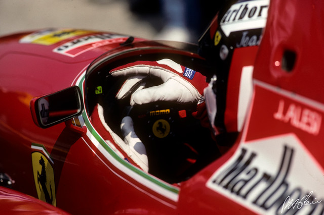 Alesi_1992_Imola_02_PHC.jpg