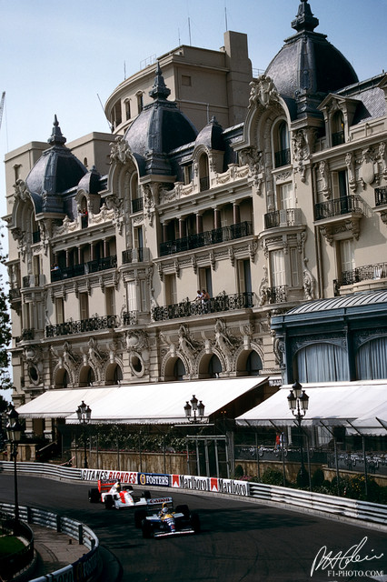 Senna-Mansell_1992_Monaco_02_PHC.jpg