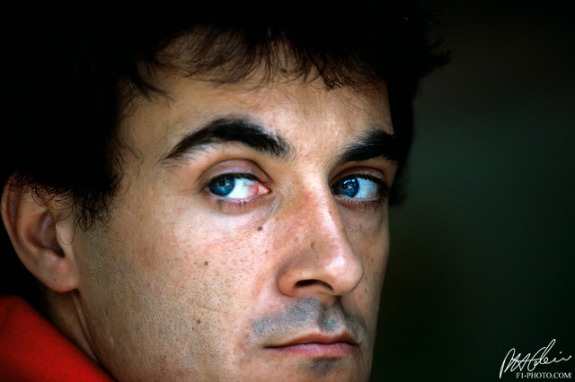 Alesi_1993_Belgium_03_PHC.jpg