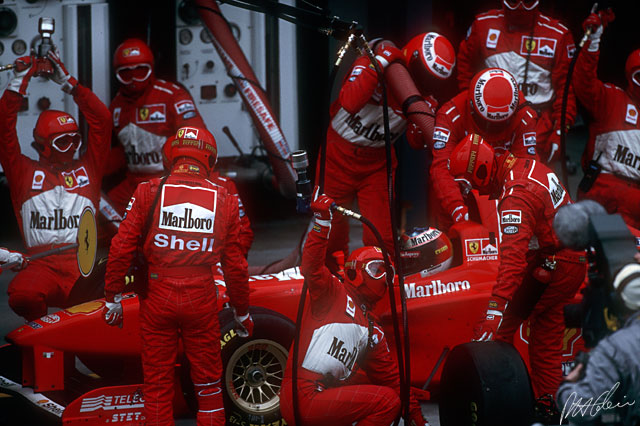 Schumacher_1997_Australia_02_PHC.jpg